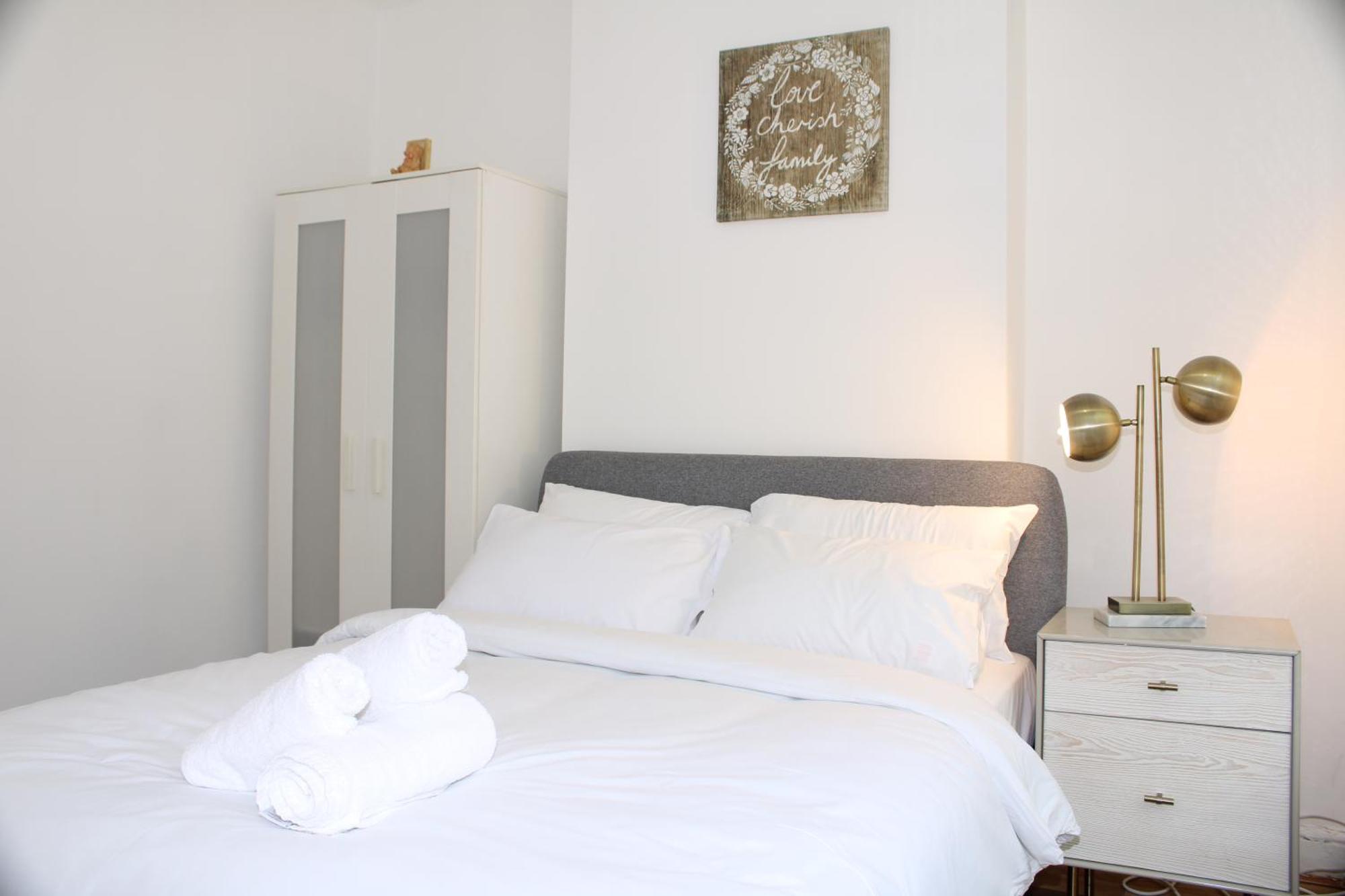 F2S Serviced Apartments 2Bedroom Terrace House With Free Wifi Netflix Suitable For Contractors Walking Distance To Train Station Ντέρμπι Εξωτερικό φωτογραφία